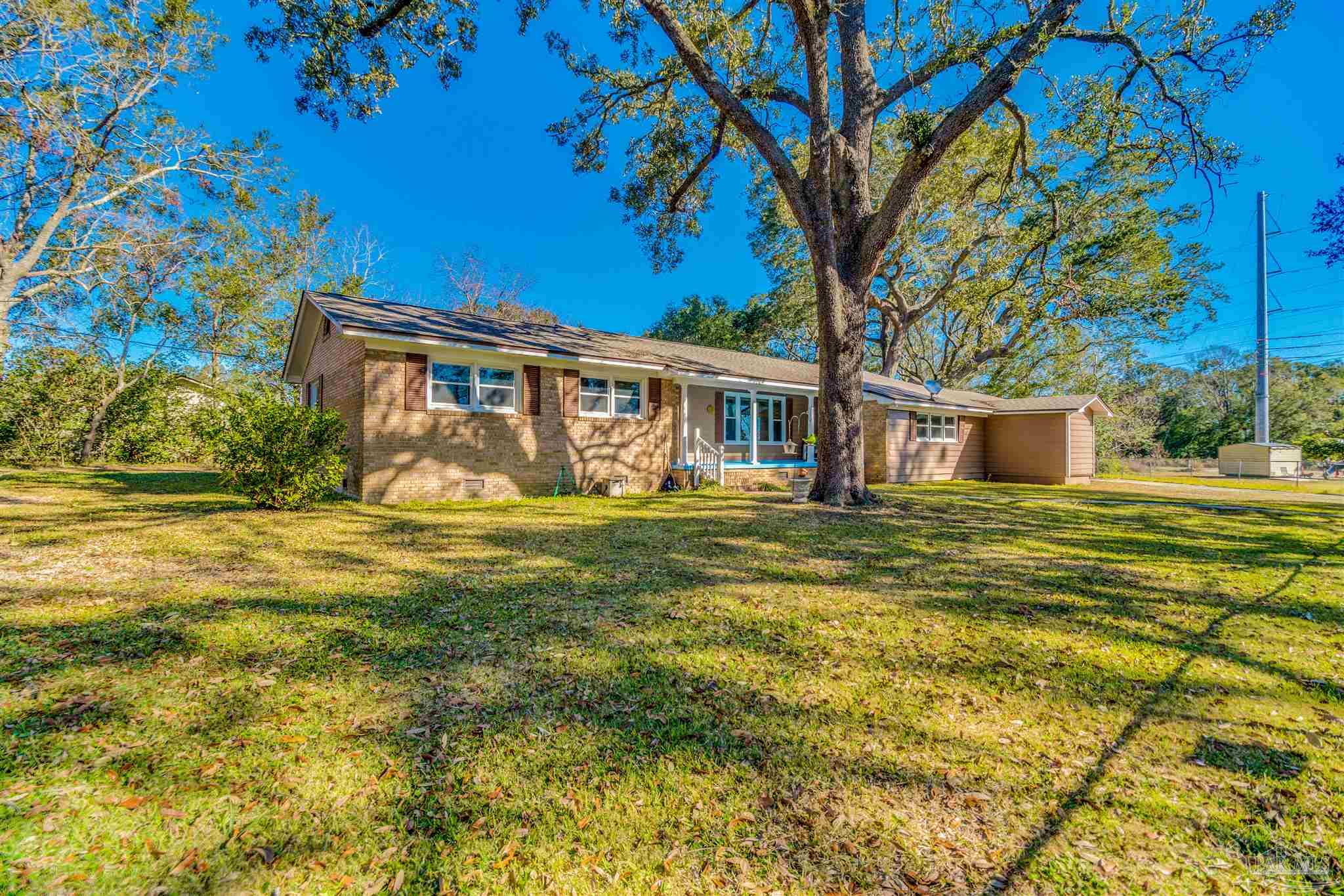 8808 Chisholm Road Pensacola, FL 32514 - Photo 3 of 50