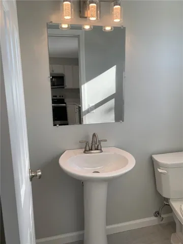 $1,850 | 1162 County Road 8, Farmington, NY 14425