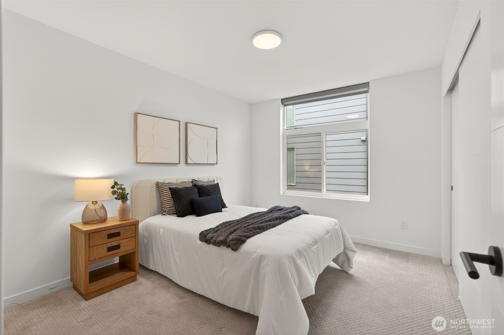 945 Northwest 56th Street Seattle, WA 98107 - Photo 13 of 22