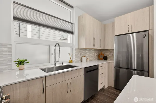 $734,995 | 945 Northwest 56th Street, Seattle, WA 98107