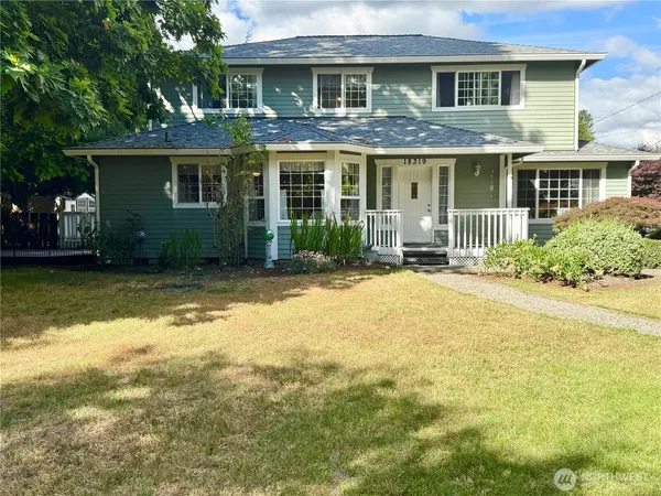 $800,000 | 18319 Driftwood Drive East, Lake Tapps, WA 98391