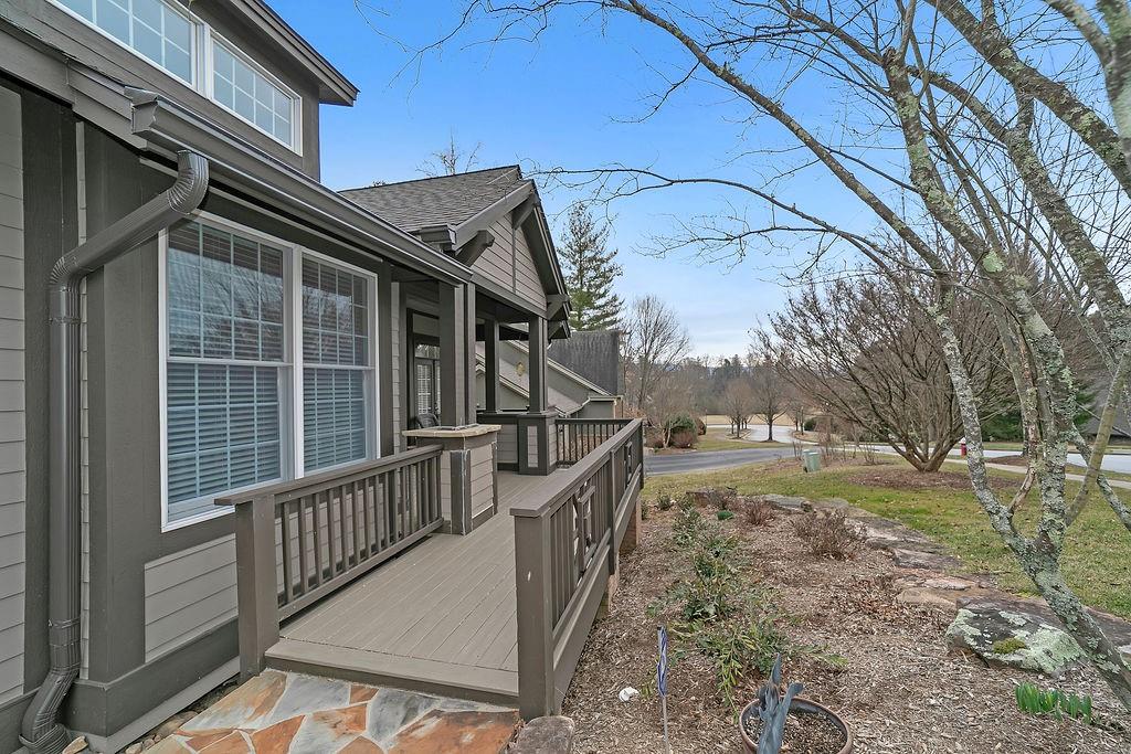 70 Meadowview Road, Unit V17 Brevard, NC 28712 - Photo 4 of 48 Gallery Image 4