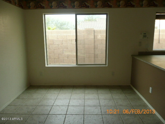 3229 West Alta Vista Road Phoenix, AZ 85041 - Photo 4 of 21 P1660636