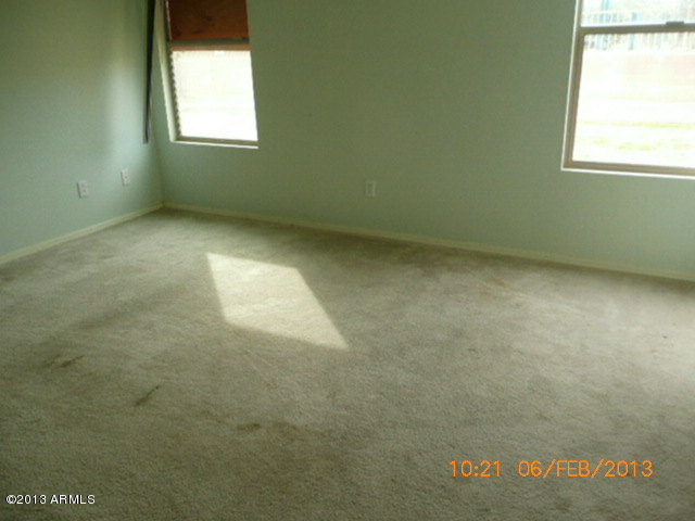 3229 West Alta Vista Road Phoenix, AZ 85041 - Photo 6 of 21 P1660638