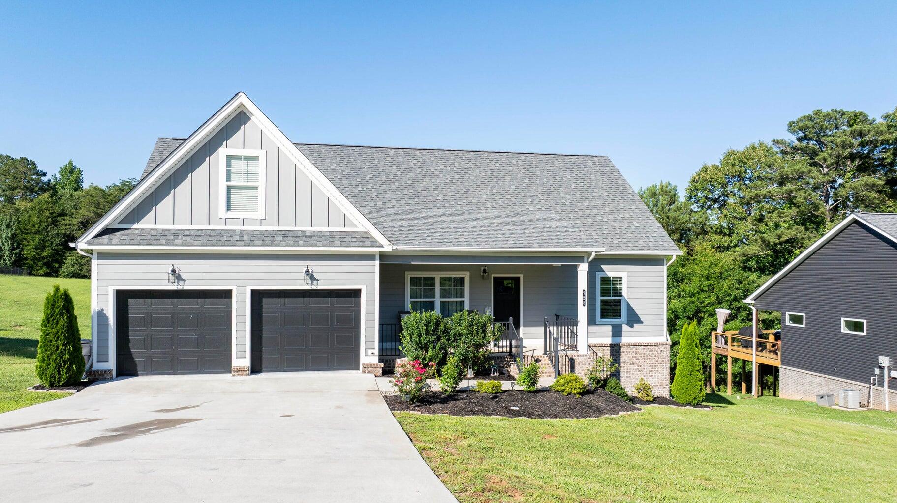 725 Riddle Road Dayton, TN 37321 - Photo 25 of 33 Front of House