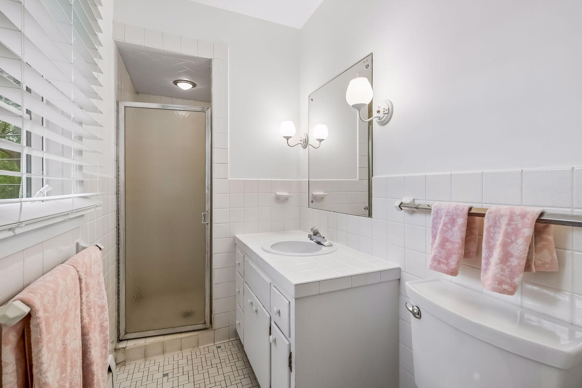 5705 Grace Terrace Edina, MN 55439 - Photo 23 of 41