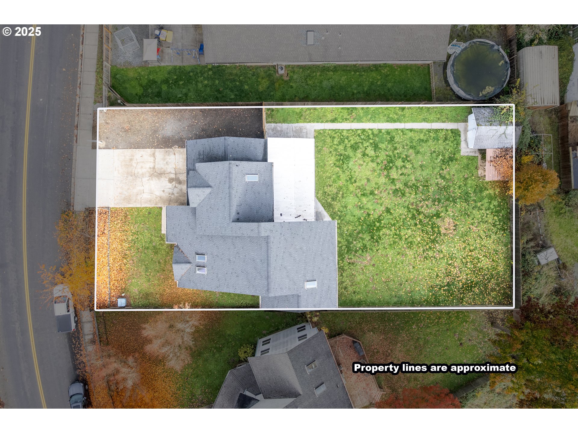 2770 48th Avenue Longview, WA 98632 - Photo 29 of 31 a view of outdoor space and yard