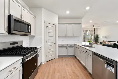 $389,000 | 10509 Defender Trail, Austin, TX 78754