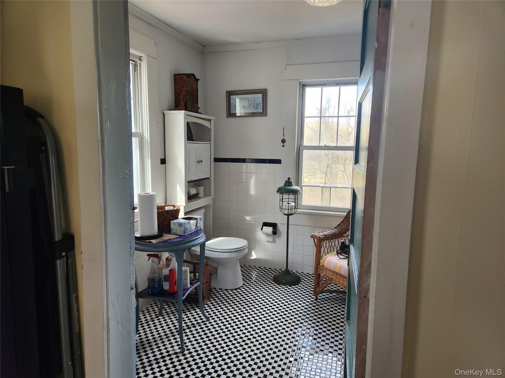 26 Bloody Hill Road Craryville, NY 12521 - Photo 17 of 18 a bathroom with a toilet a sink and mirror