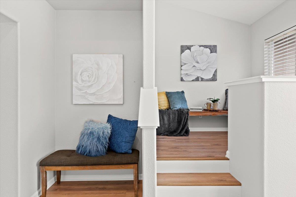 467 Whitechapel Avenue San Jose, CA 95136 - Photo 22 of 34 a living room with furniture and a painting on the wall