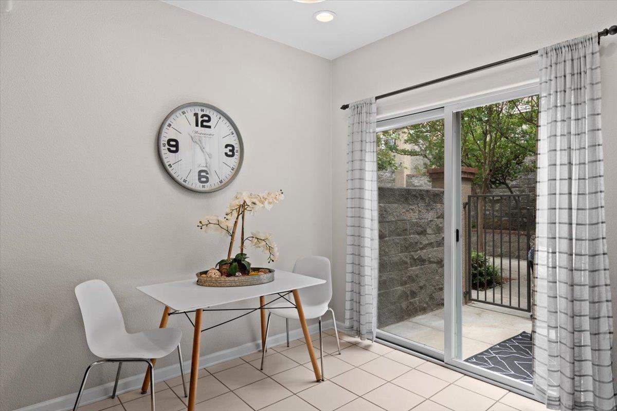 467 Whitechapel Avenue San Jose, CA 95136 - Photo 6 of 34 a view of a room with a table and a chair