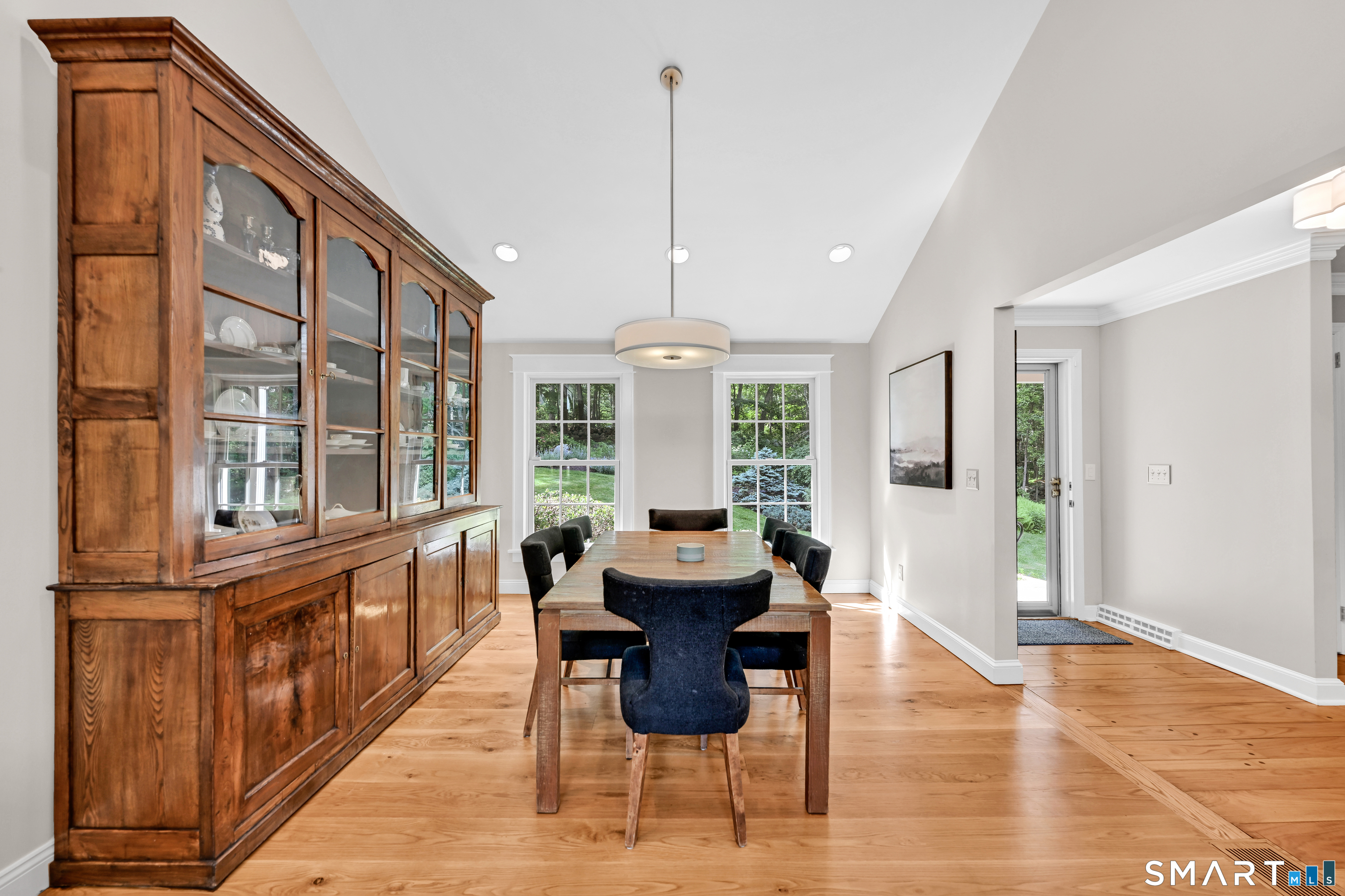 14 Saw Mill Road Weston, CT 06883 - Photo 16 of 40