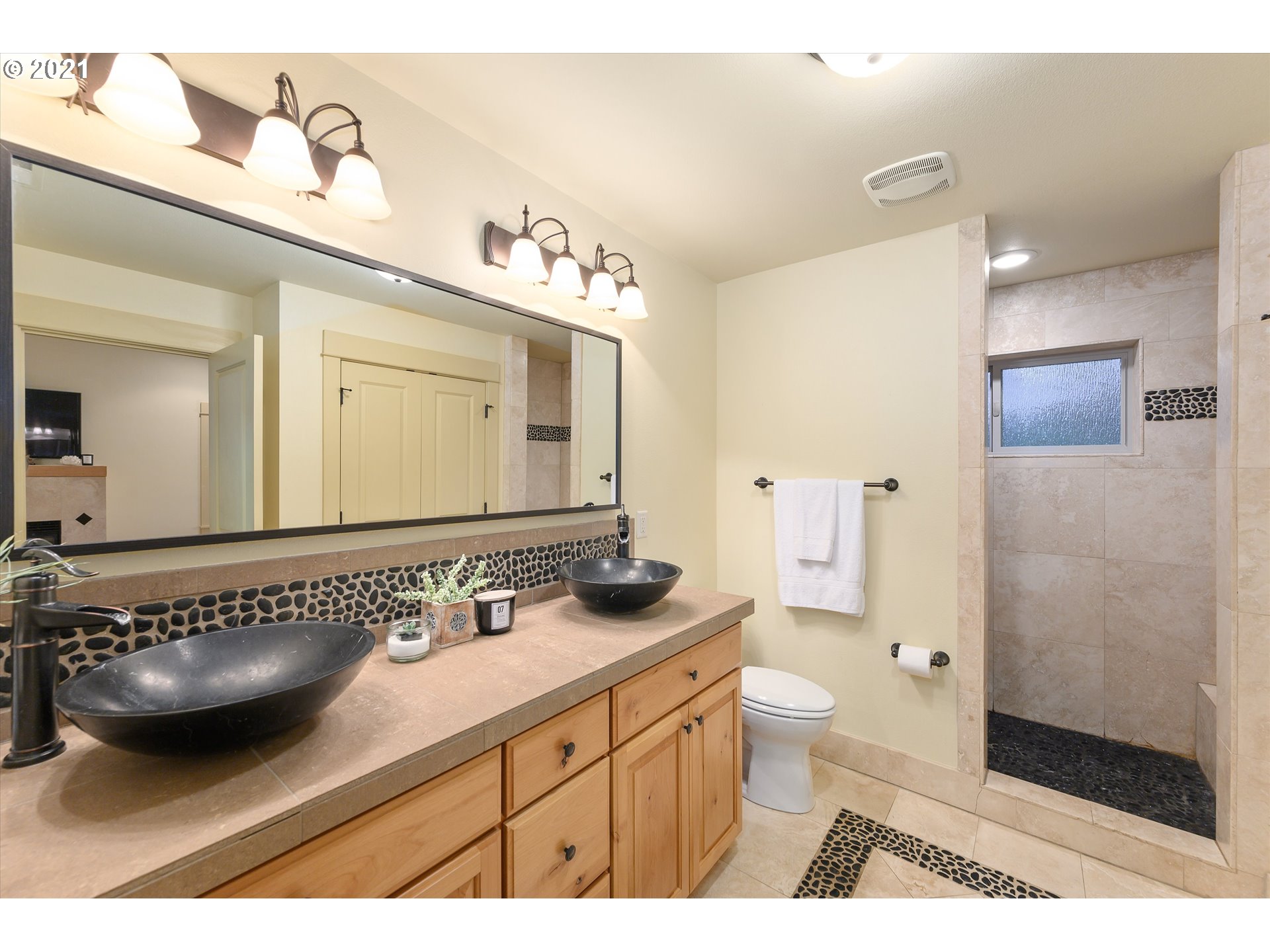 13150 Southwest Davies Road Beaverton, OR 97008 - Photo 22 of 32 Gallery Image 22