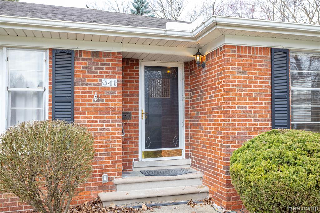 341 Ridgemont Road Grosse Pointe Farms, MI 48236 - Photo 37 of 38