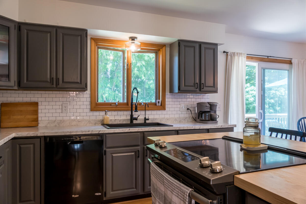 196 Holmes Road Winthrop, ME 04364 - Photo 4 of 57 21-Kitchen (1 of 5)