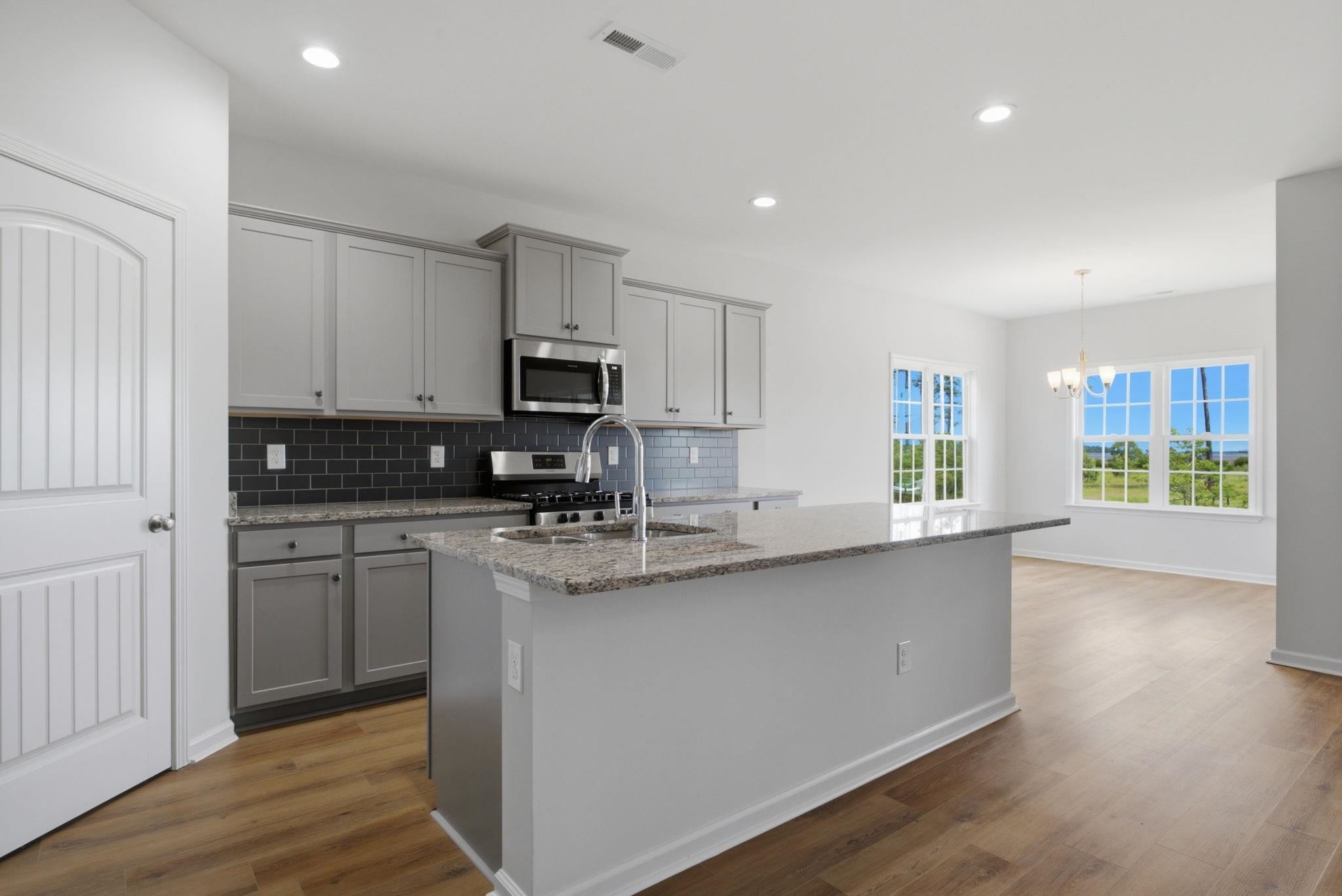 2709 Seaport Circle Georgetown, SC 29440 - Photo 12 of 92