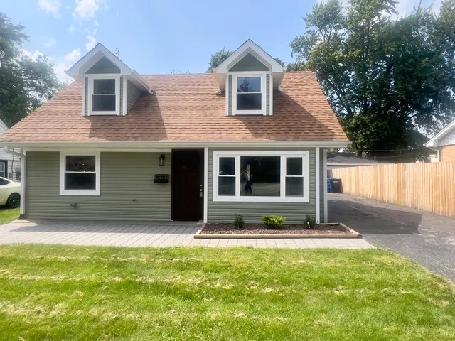 $349,000 | 11334 South Nashville Avenue, Worth, IL 60482