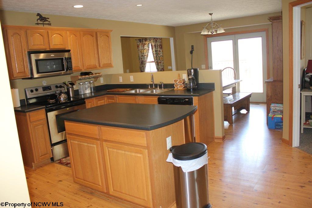 153 Ridenour Road Morgantown, WV 26508 - Photo 2 of 20 Gallery Image 2