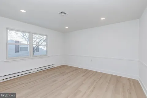 $315,000 | 105 Huntington Drive, Southampton, NJ 08088