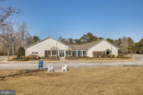 $315,000 | 105 Huntington Drive, Southampton, NJ 08088
