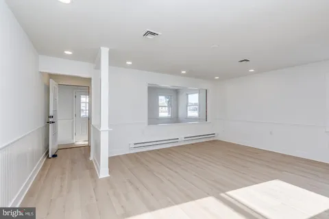 $315,000 | 105 Huntington Drive, Southampton, NJ 08088