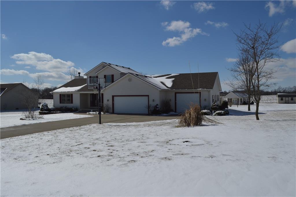 2979 Windy Ridge Drive Springfield, OH 45502 - Photo 3 of 34