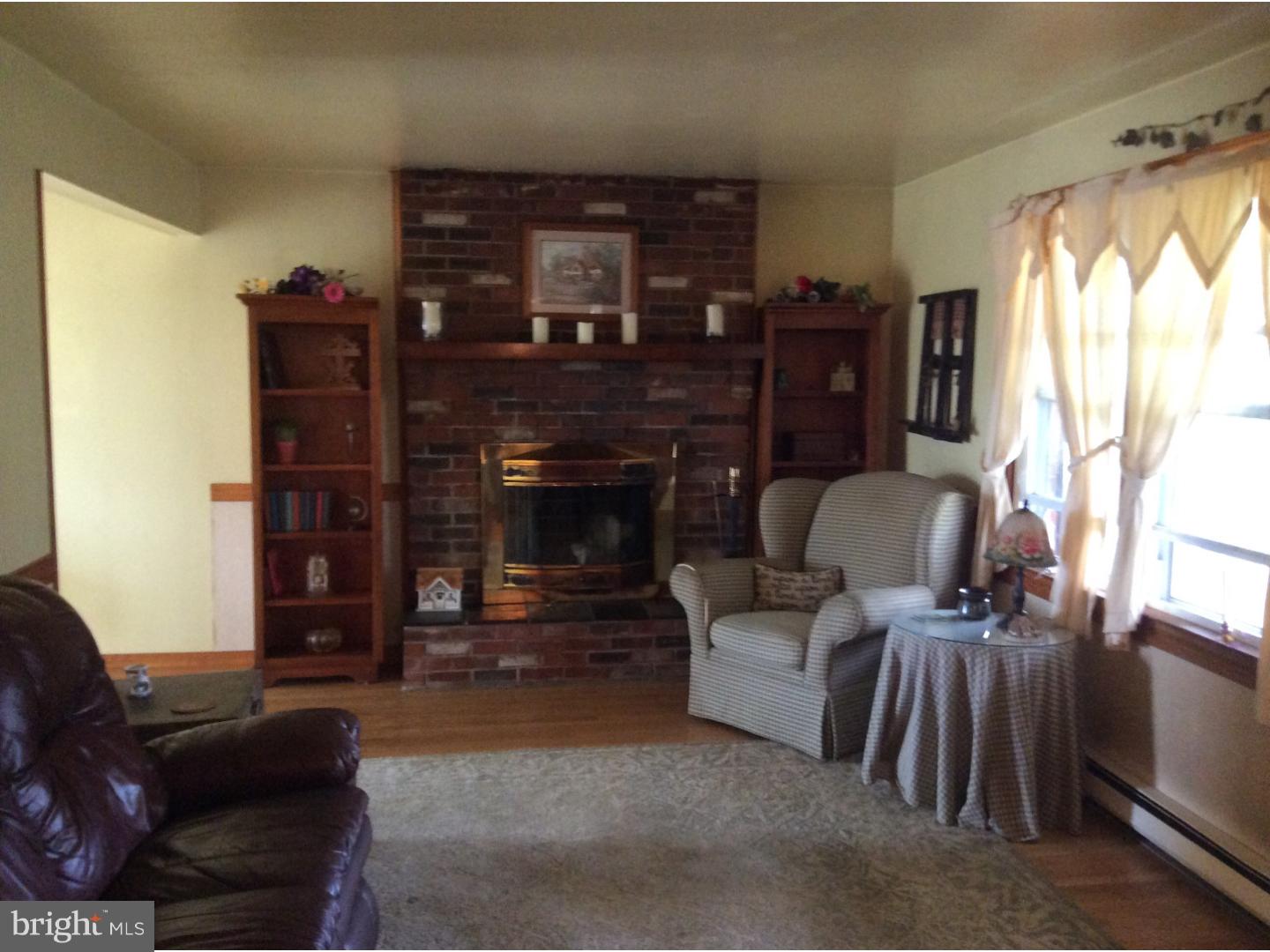 502 Whig Lane Road Pilesgrove, NJ 08098 - Photo 3 of 16