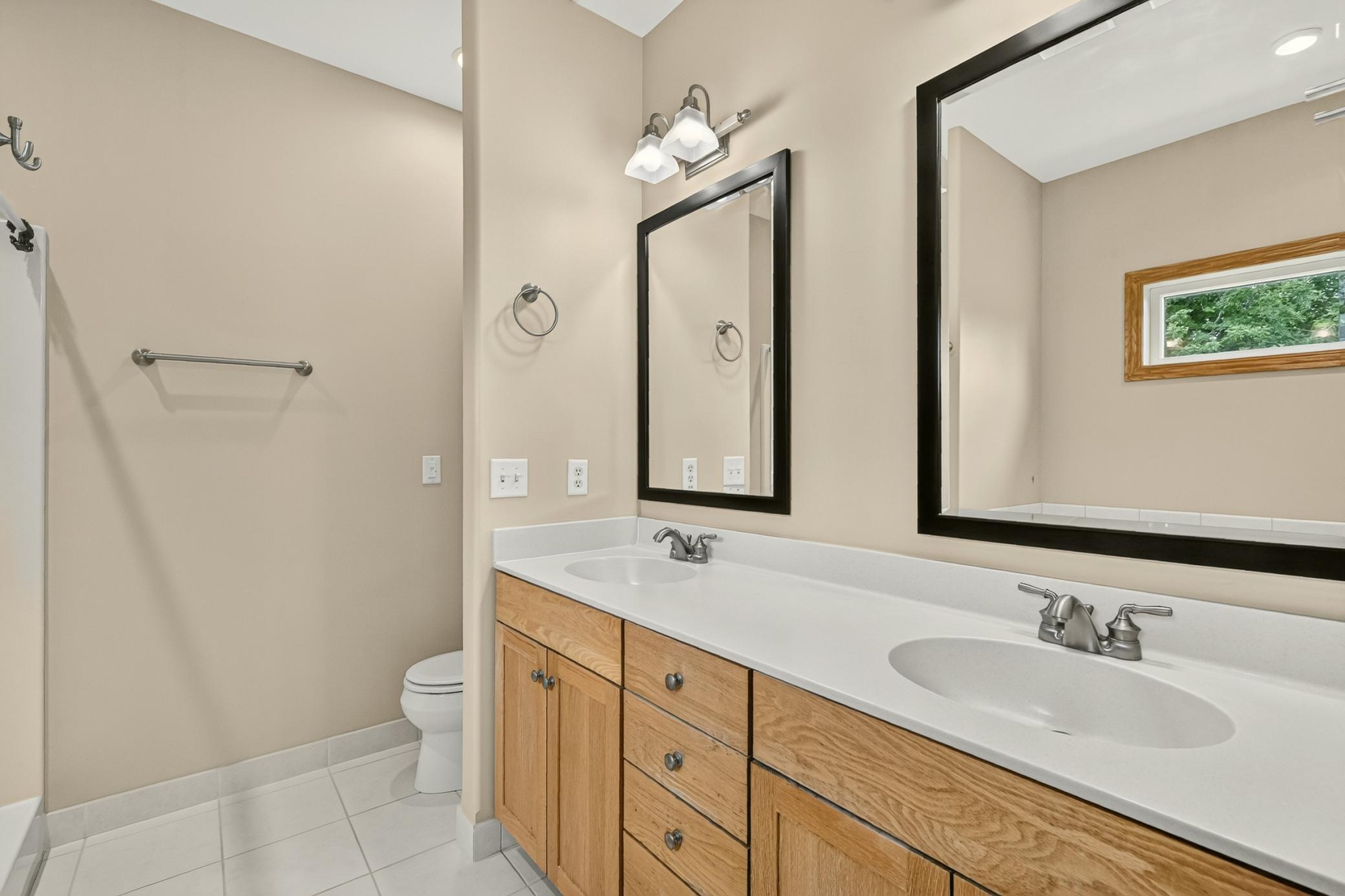 5048 Scenic View Drive Southwest Rochester, MN 55902 - Photo 18 of 29 Gallery Image 18