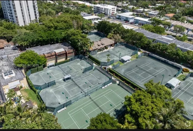 $3,550 | 2000 Towerside Terrace, Unit 1203, Miami, FL 33138