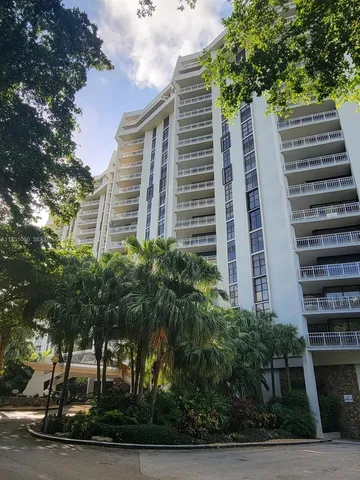 $3,550 | 2000 Towerside Terrace, Unit 1203, Miami, FL 33138
