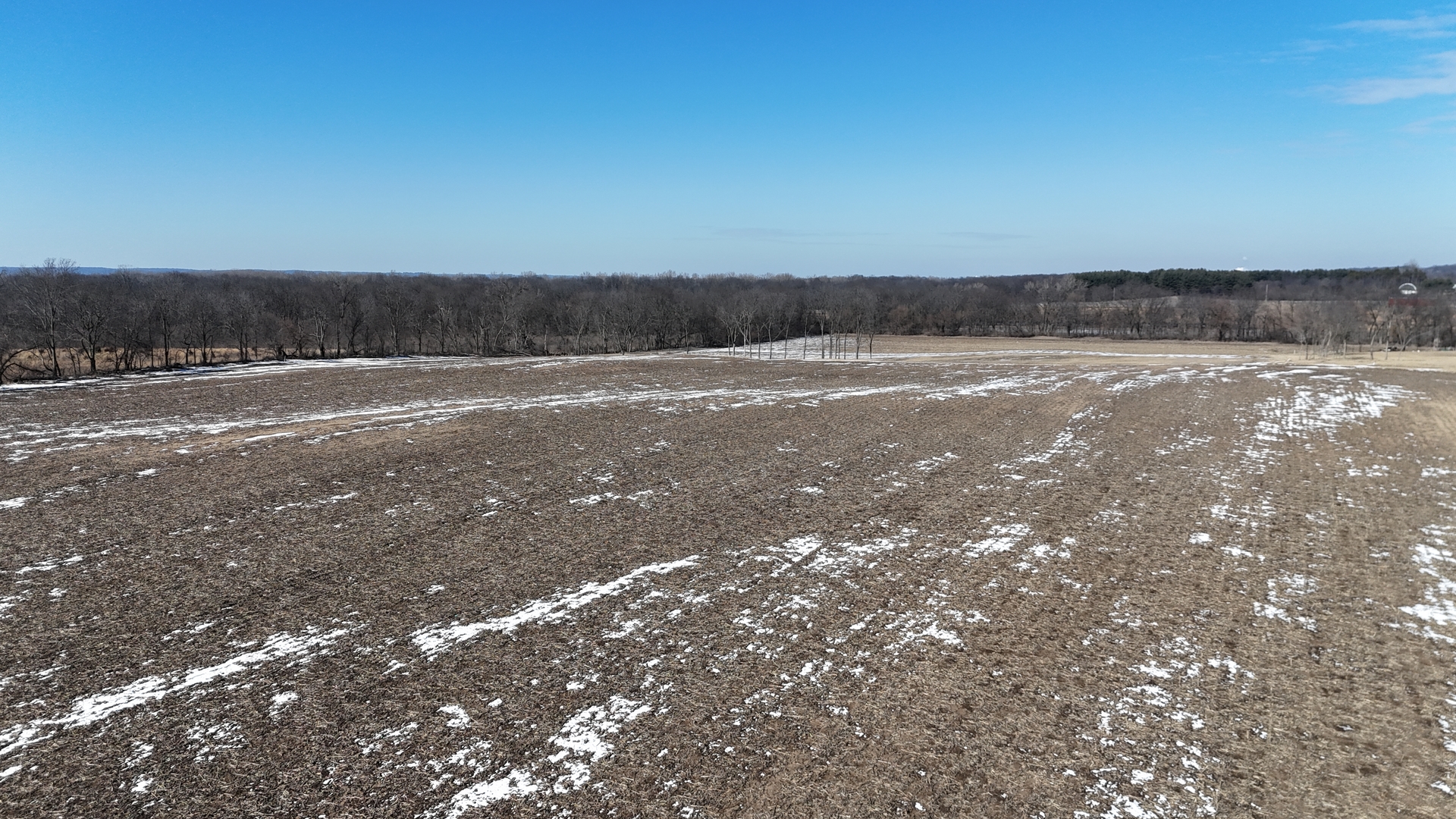 0 26th Highway Hennepin, IL 61327 - Photo 14 of 16 a view of a yard