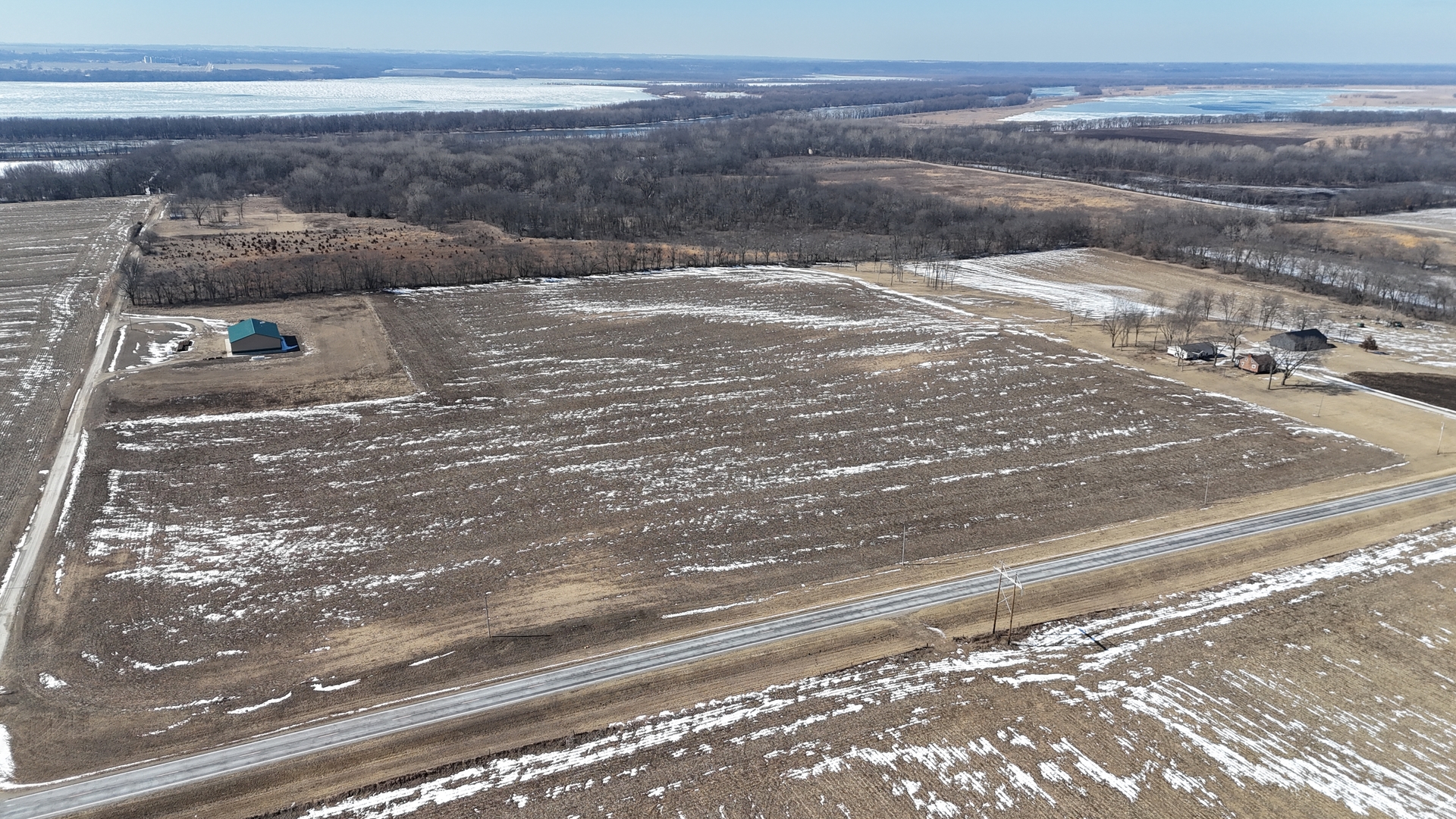 0 26th Highway Hennepin, IL 61327 - Photo 2 of 16 a view of a water view