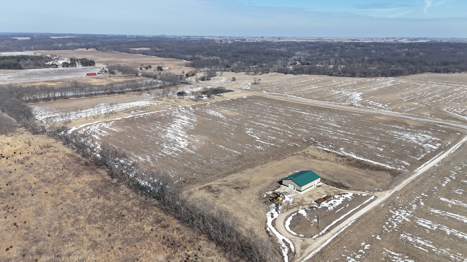 0 26th Highway Hennepin, IL 61327 - Photo 7 of 16 a view of a city