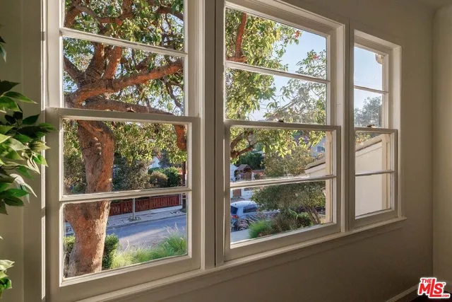 $1,049,000 | 3887 Aguilar Street, Los Angeles, CA 90065