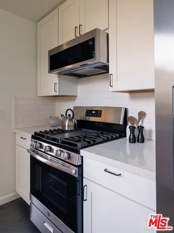 $1,049,000 | 3887 Aguilar Street, Los Angeles, CA 90065