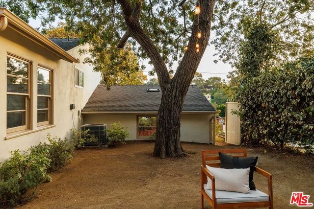 $1,049,000 | 3887 Aguilar Street, Los Angeles, CA 90065