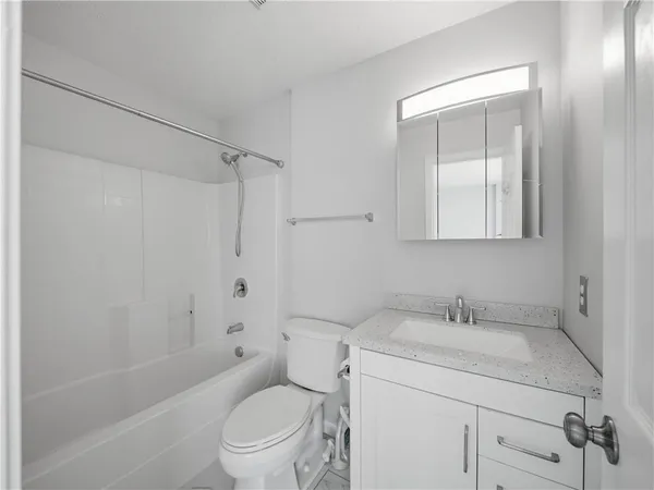 $275,000 | 3204 Canterbury Drive, Imperial, PA 15126