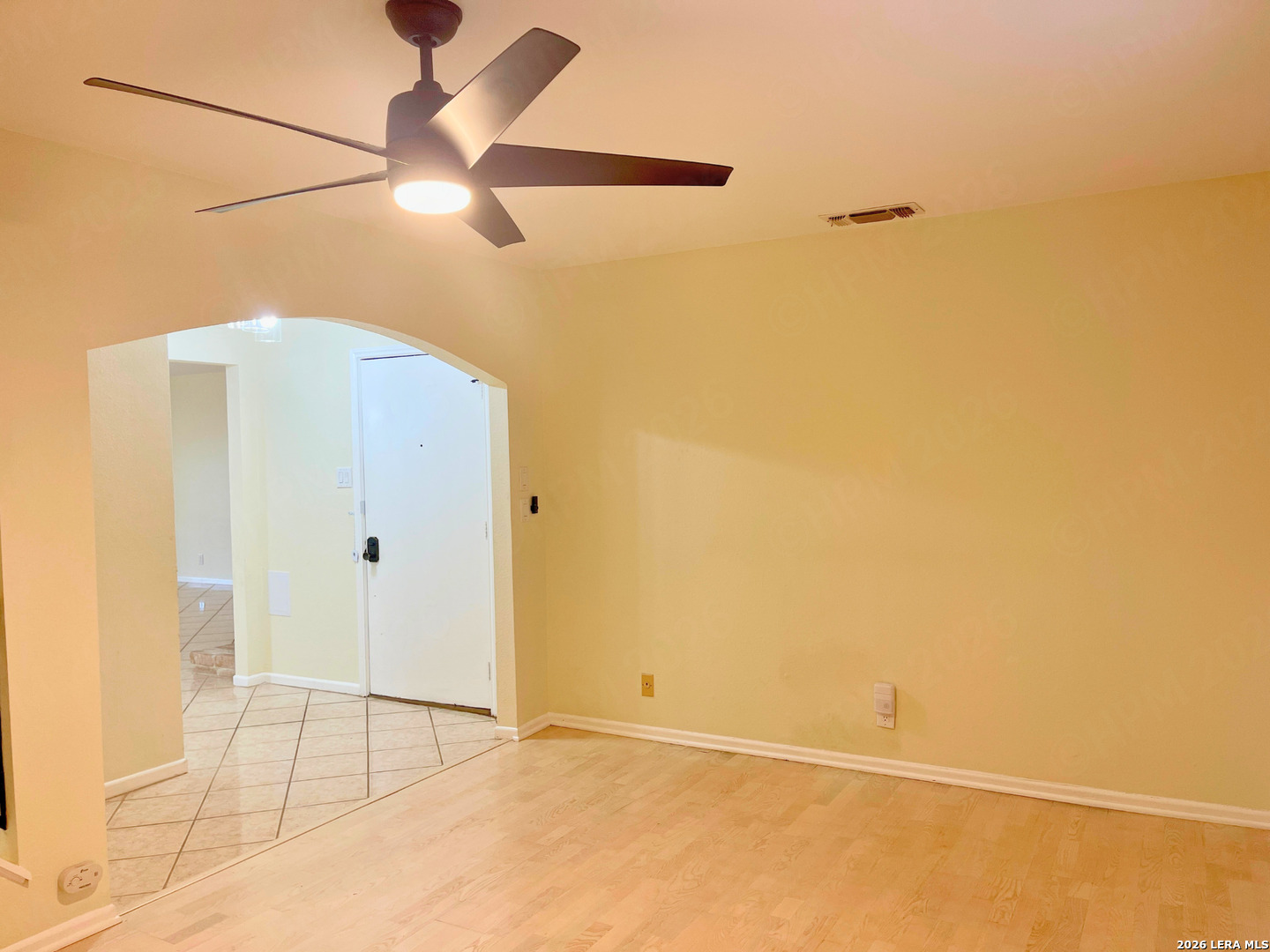 5868 Royal Ridge San Antonio, TX 78239 - Photo 6 of 20
