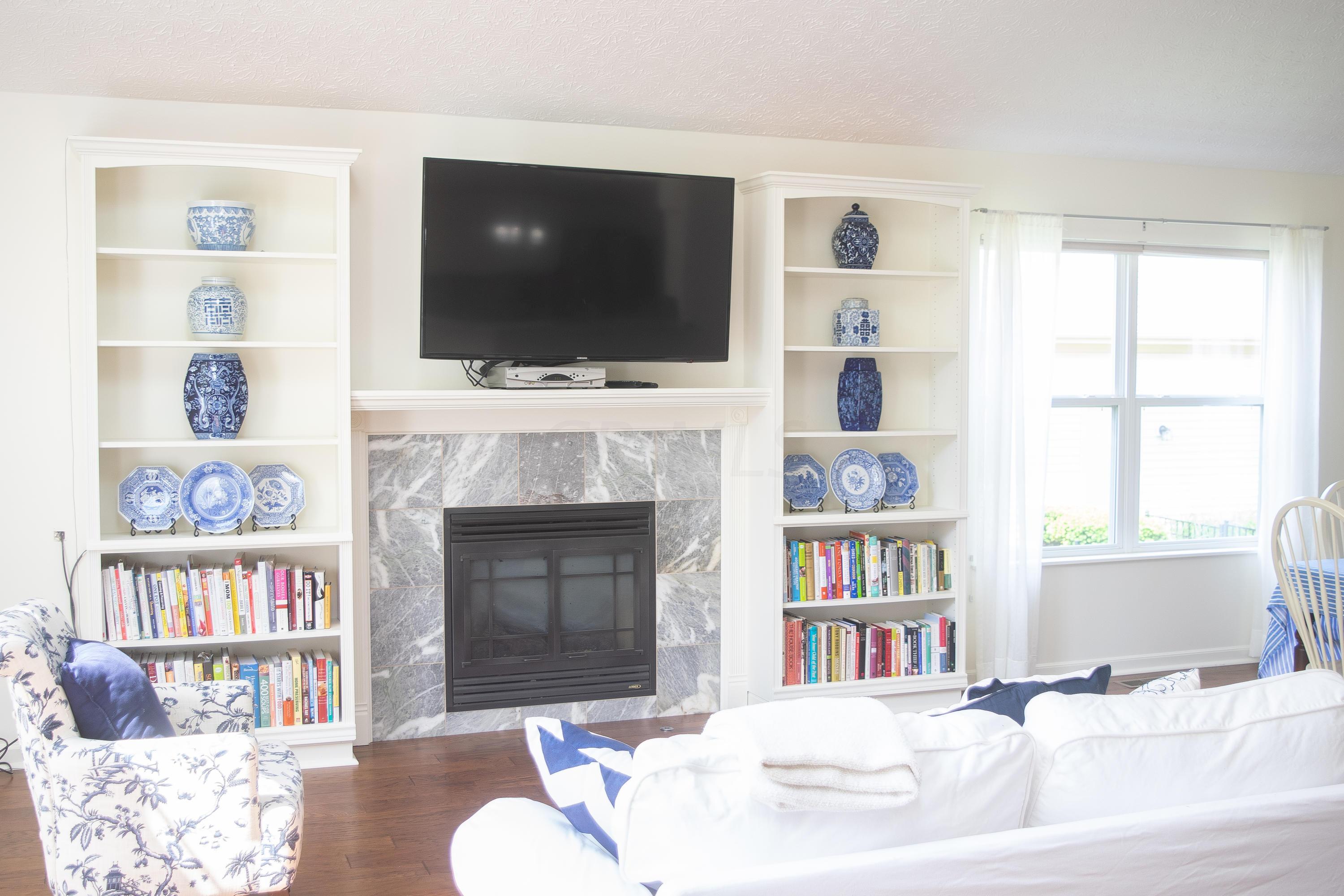 2433 Roe Drive Lewis Center, OH 43035 - Photo 5 of 47 Gallery Image 5