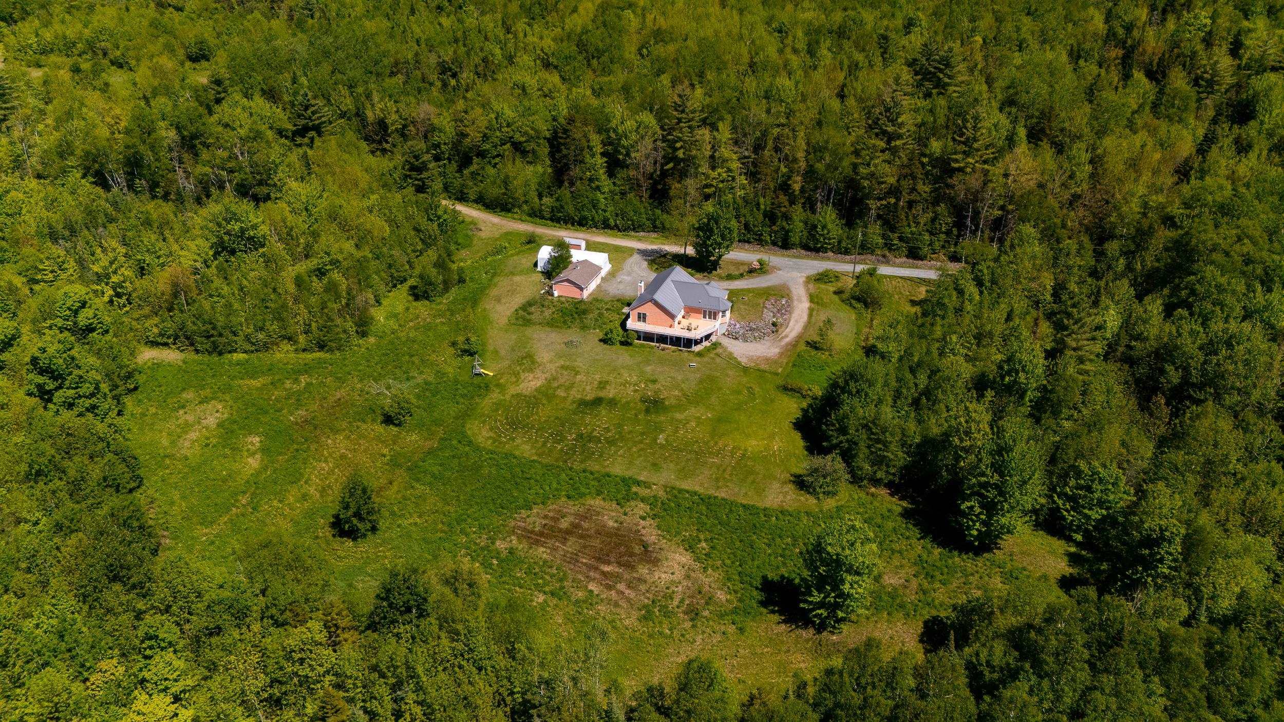 6 Button Road Jefferson, NH 03583 - Photo 8 of 51