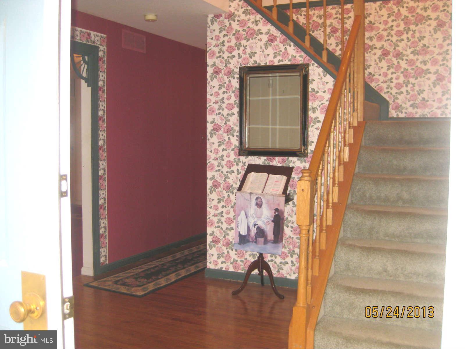8178 Quarterfield Road Severn, MD 21144 - Photo 4 of 19 Interior (General)
