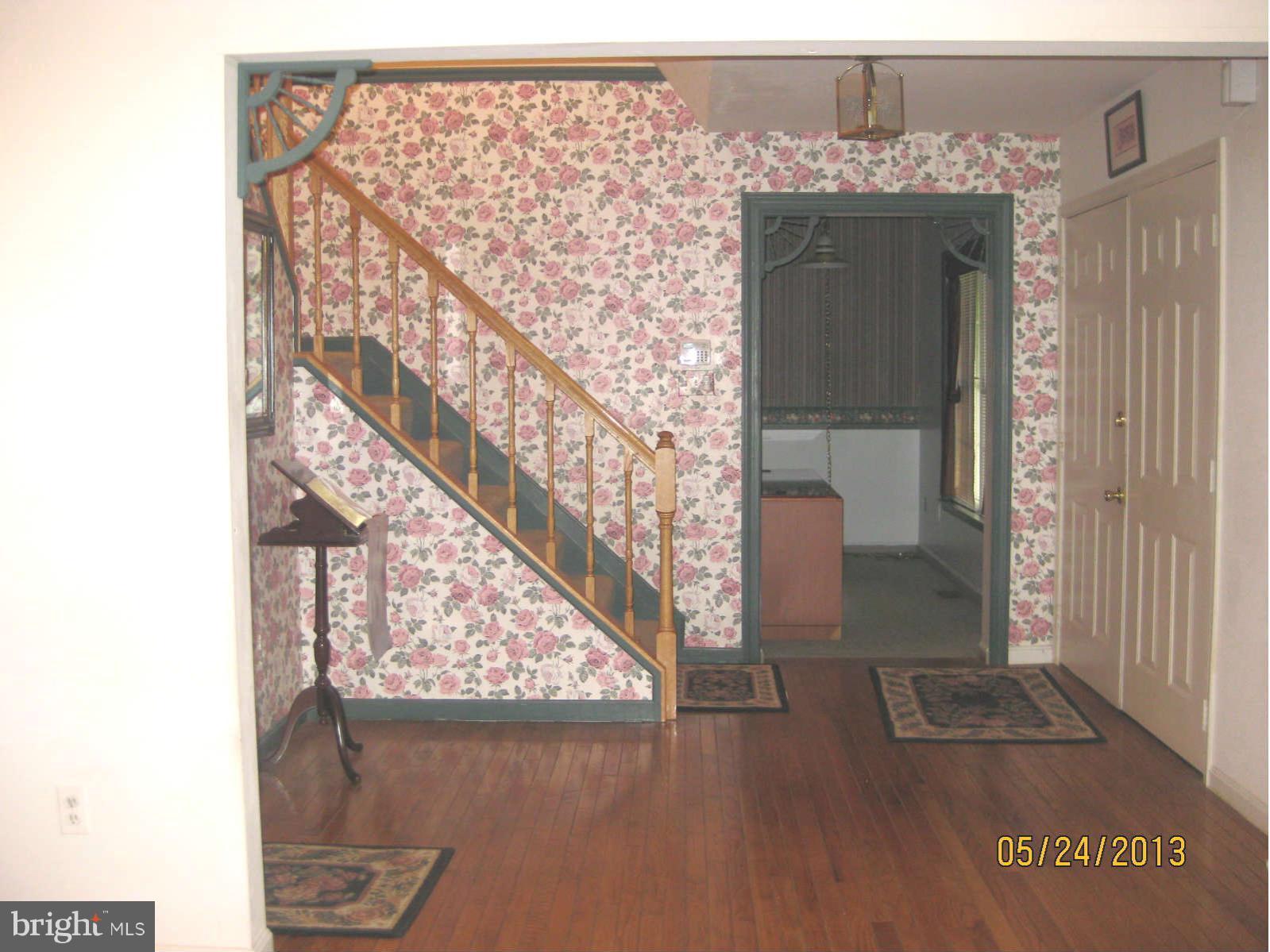 8178 Quarterfield Road Severn, MD 21144 - Photo 5 of 19 Interior (General)