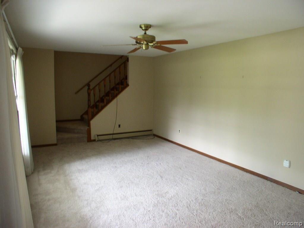 5872 Shea Road Marine City, MI 48039 - Photo 8 of 55 Living room