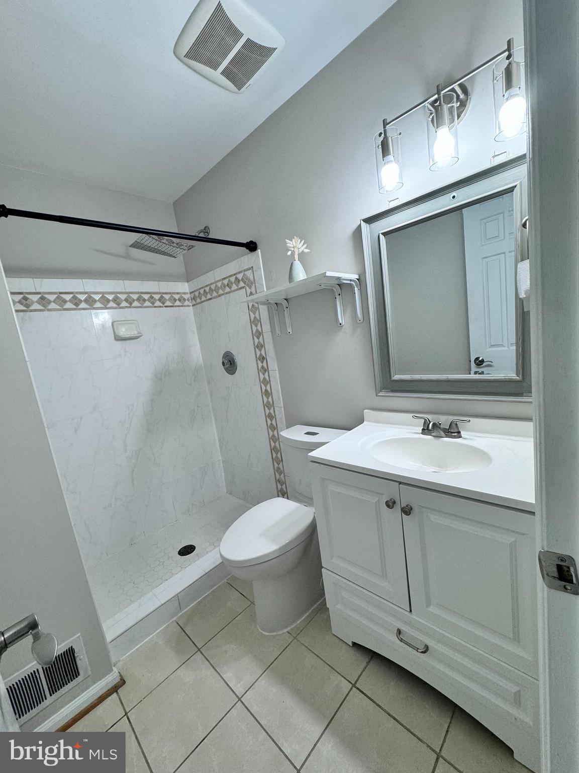 5629 Ridge View Drive Alexandria, VA 22310 - Photo 20 of 40