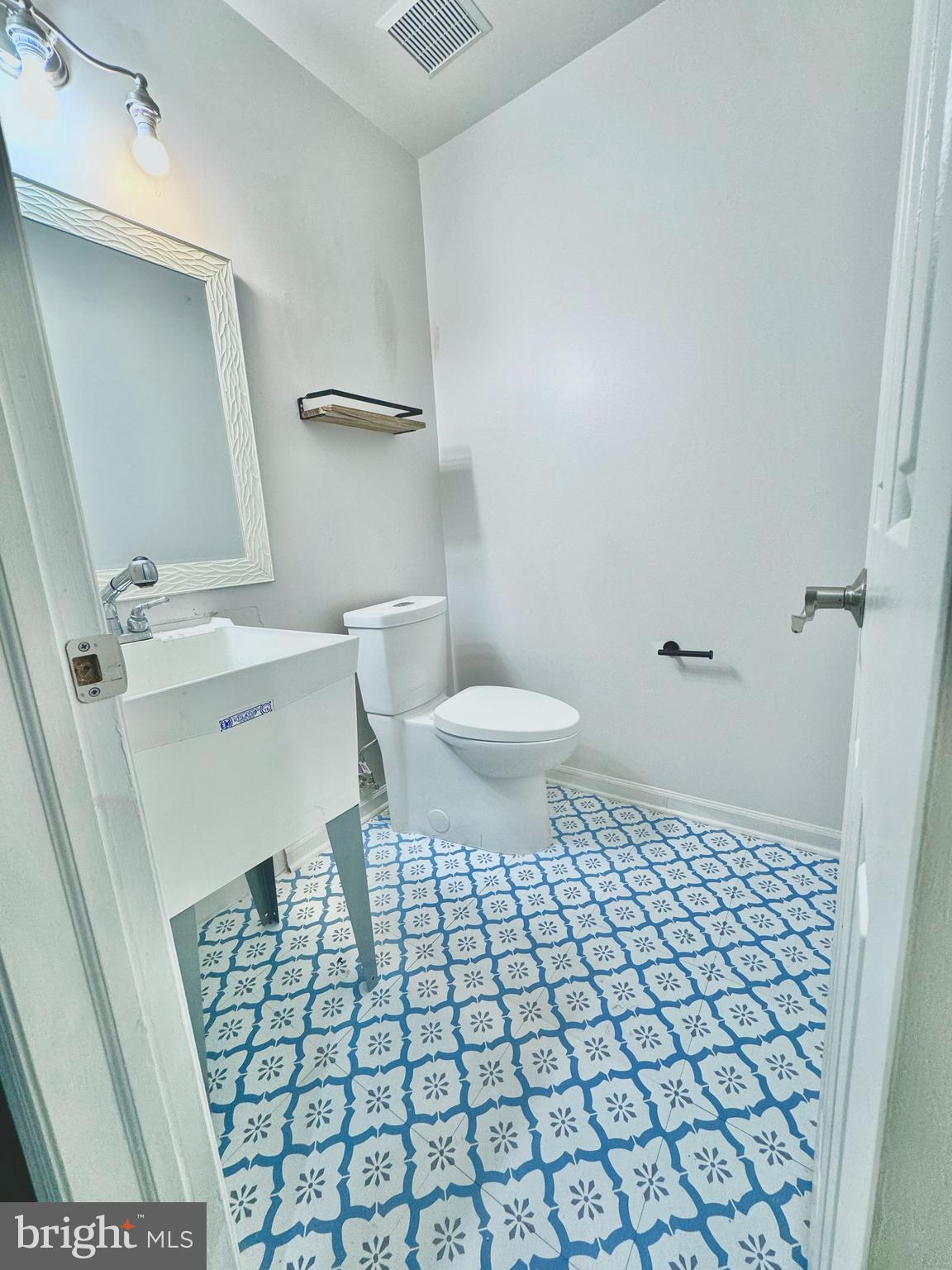 5629 Ridge View Drive Alexandria, VA 22310 - Photo 25 of 40