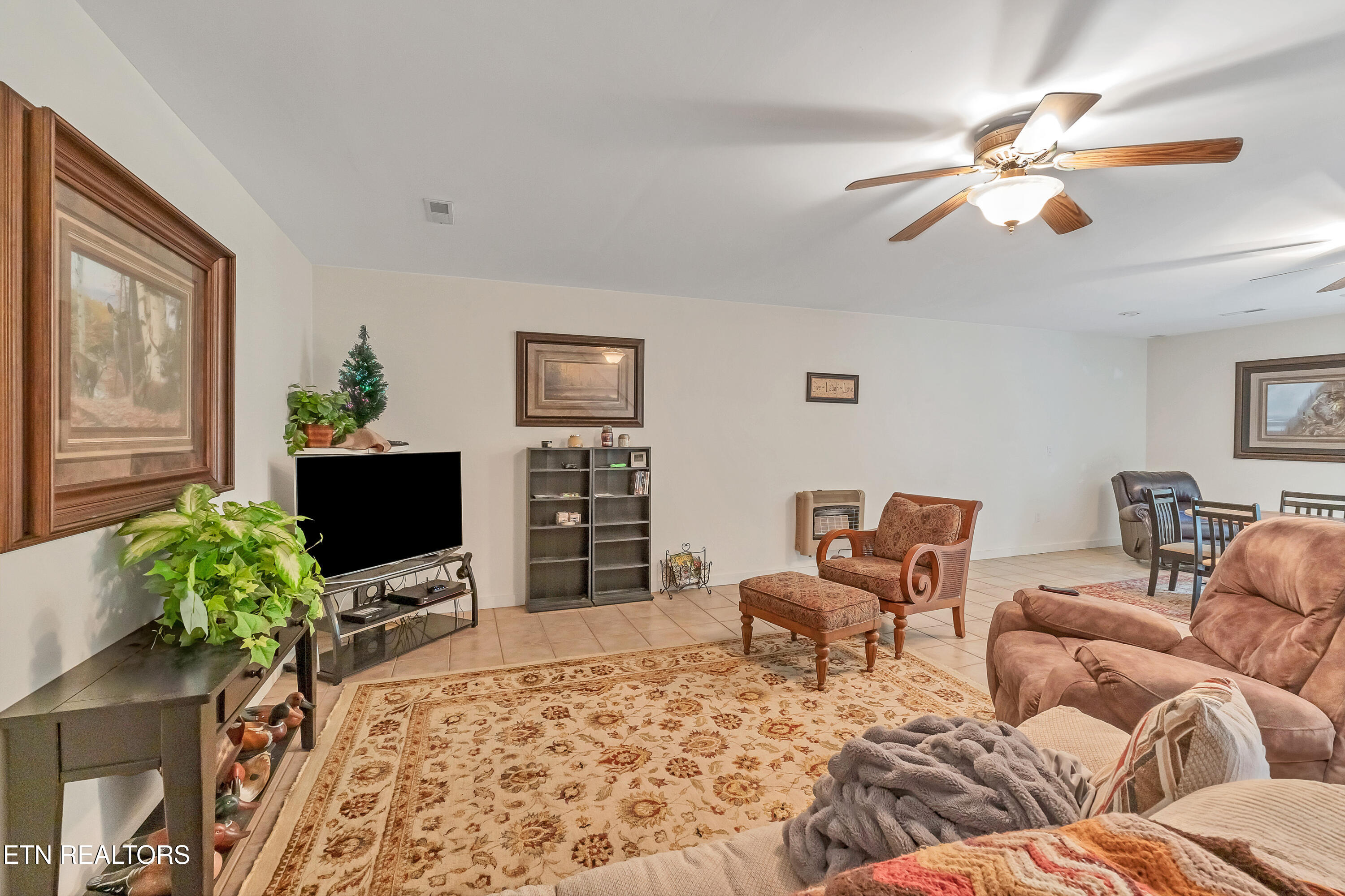 584 Bethel Church Road Townsend, TN 37882 - Photo 28 of 47 Great Room