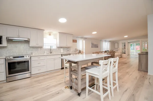 $489,000 | 14186 Shadow Bay Drive, Willis, TX 77318