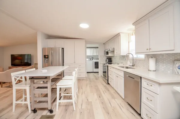 $489,000 | 14186 Shadow Bay Drive, Willis, TX 77318