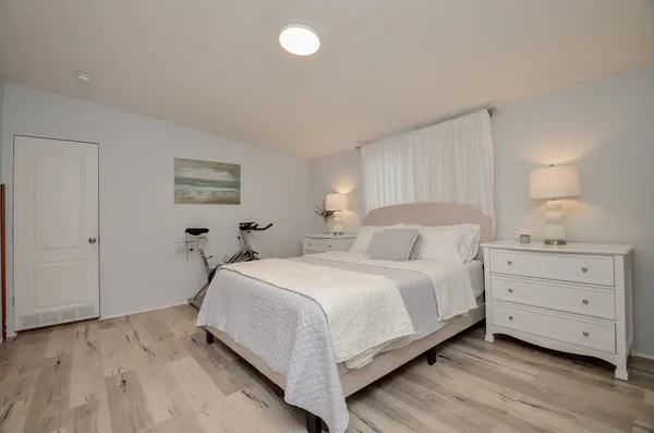 $489,000 | 14186 Shadow Bay Drive, Willis, TX 77318