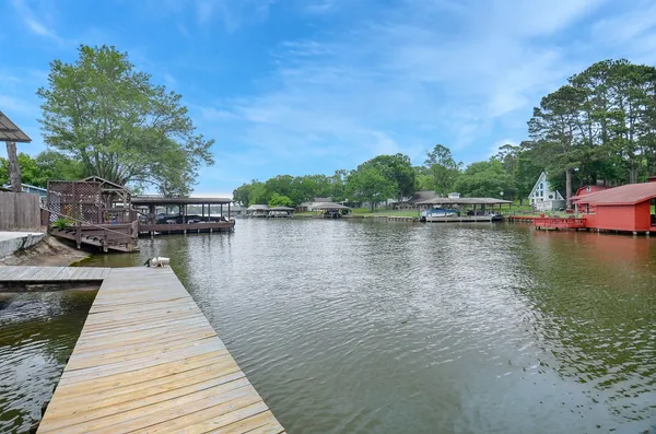 $489,000 | 14186 Shadow Bay Drive, Willis, TX 77318